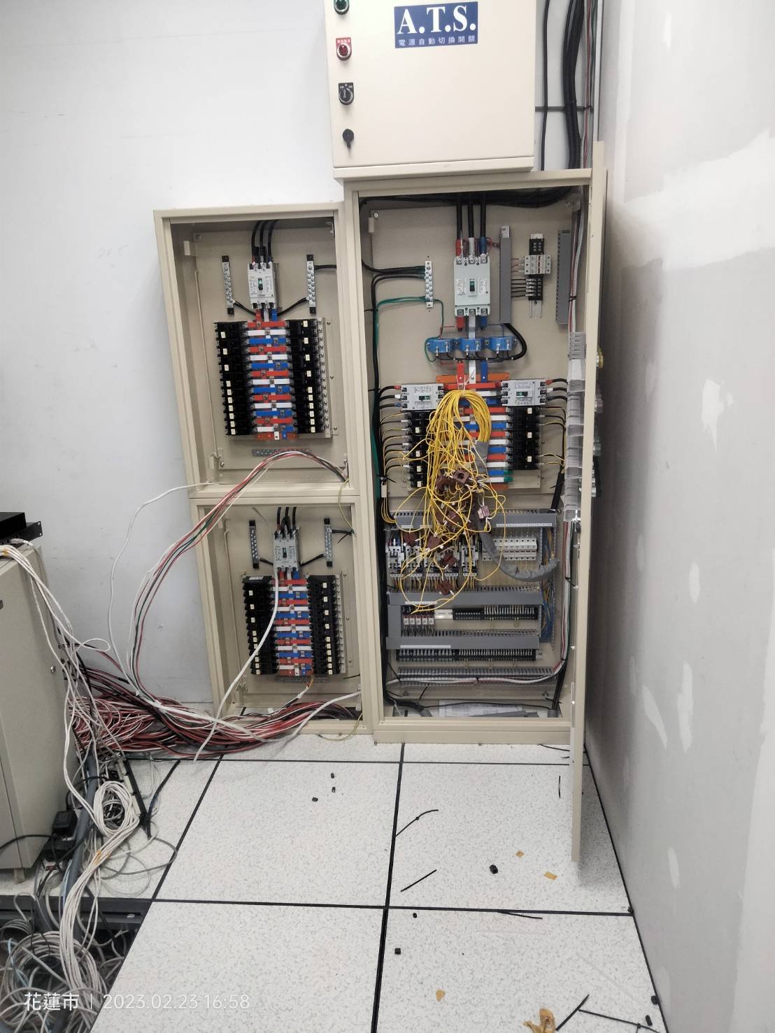 配電盤施工前